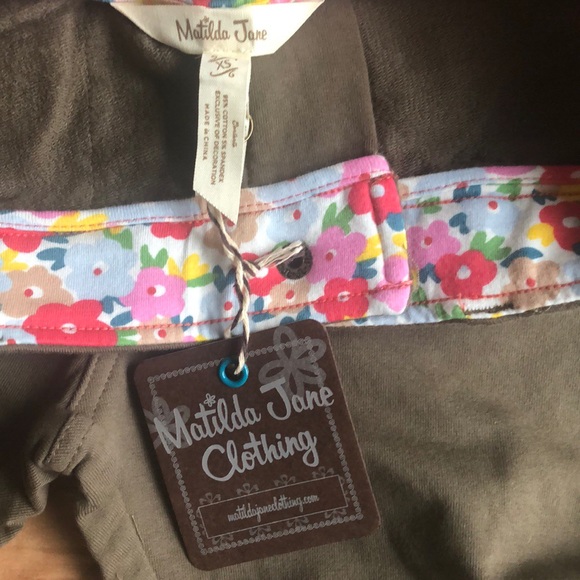 Matilda Jane floral embroidered woman’s leggings - Picture 7 of 8